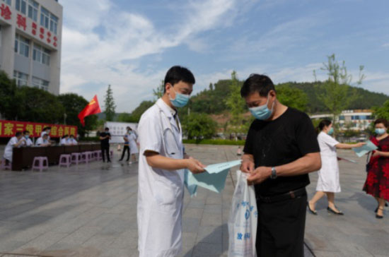 图片2.jpg 图片2.jpg